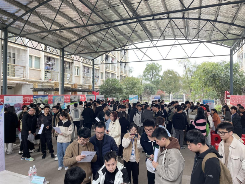 ce5812798960429abd9f491c5af4537d.png 图片.png