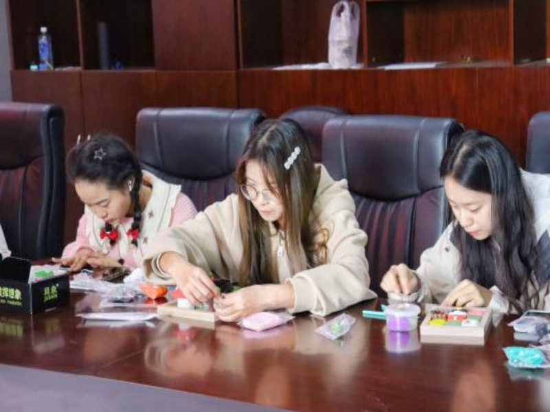 6c9d4a361235400e9444d12b6777ee8c.png 图片2(1).png