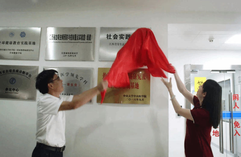 e0dcdf38fbea41518b16056ad1896a2a.png 003.png