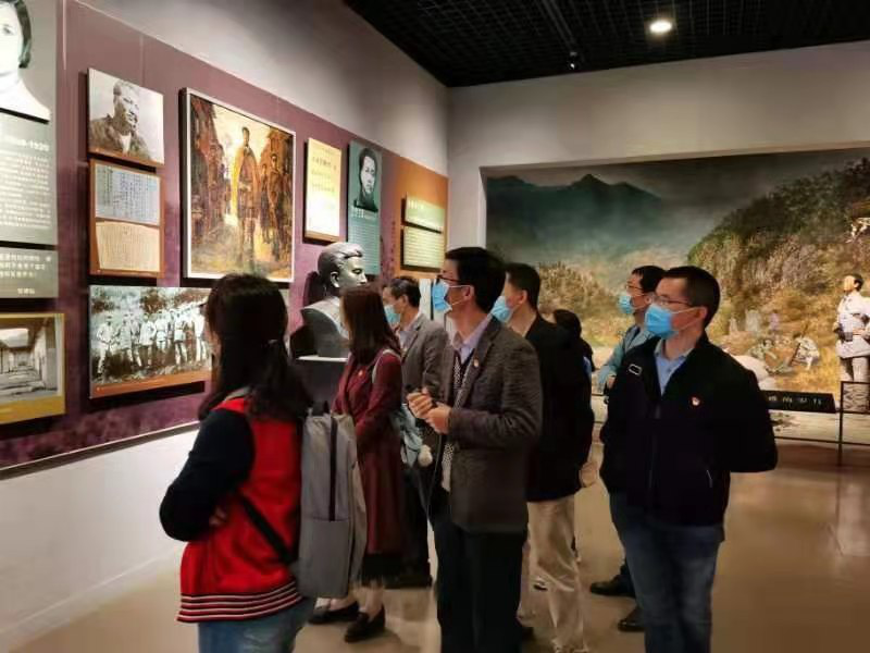 4f2da384e5b3436c97ea5c4da702519e.png 图片4.png